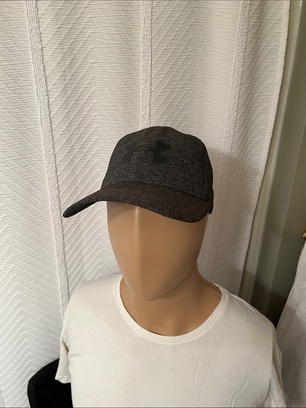 Under Armour Charcoal Heather Logo Baseball Cap - Picture 1 of 3